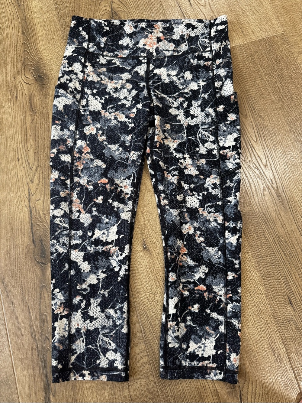 Lululemon Capri Legging